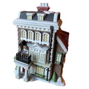 Dept 56 Crown & Cricket Inn Ornament Dickens Heritage Collection 1992